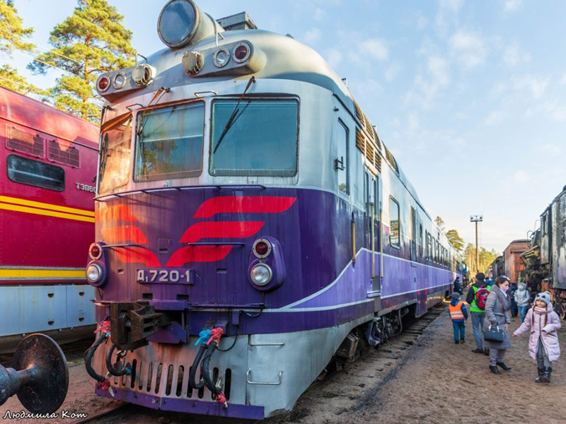 Экскурсия в музей железнодорожной техники в Лебяжьем