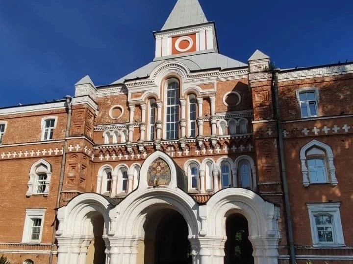 Автомобильная экскурсия «Дорогами Андрея Штакеншнейдера»