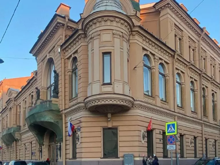 Интерьерная экскурсия в Екатерининское собрание + концерт
