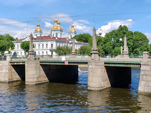 Авторская пешеходная экскурсия "Мосты через реки и каналы Петербурга. Канал Грибоедова – Крюков канал"